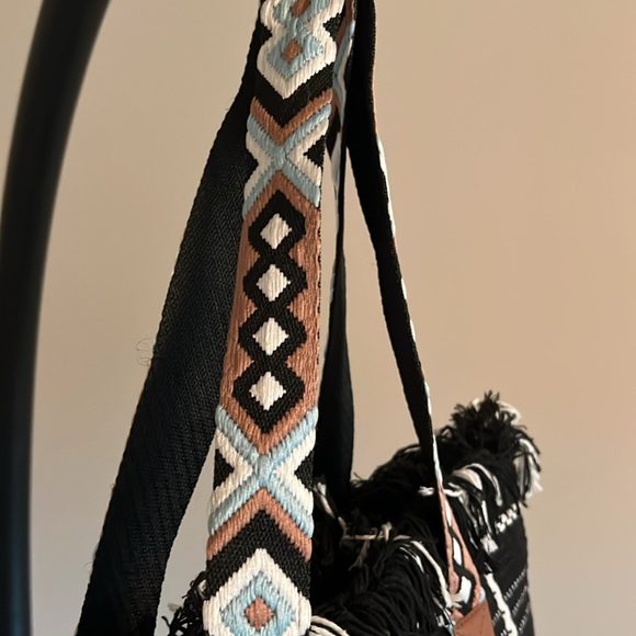 tote bag NWOT - Picture 2 of 4